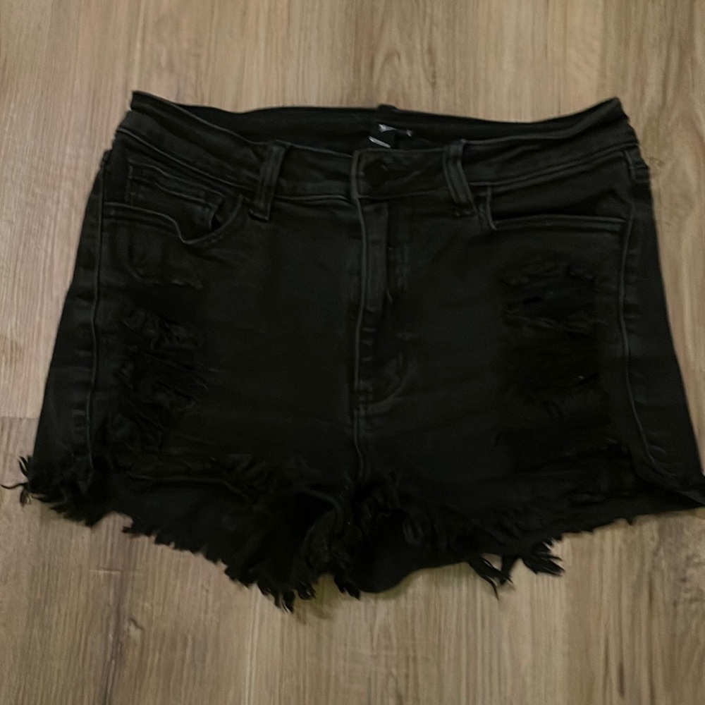 Windsor black shorts